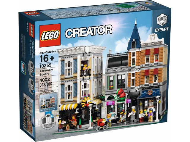 Assembly Square — box